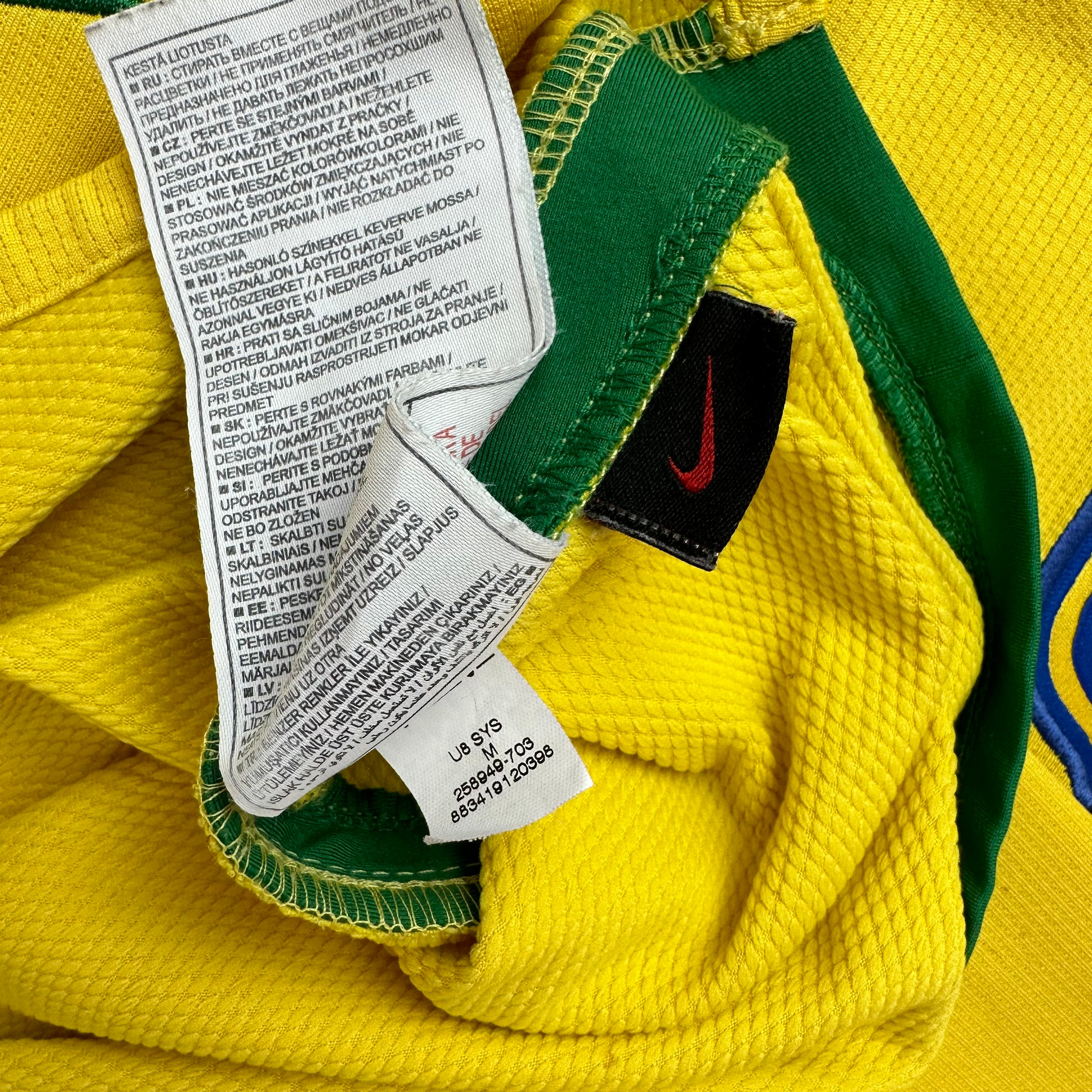 Brazil 2008 Home Shirt (L) Ronaldinho #10